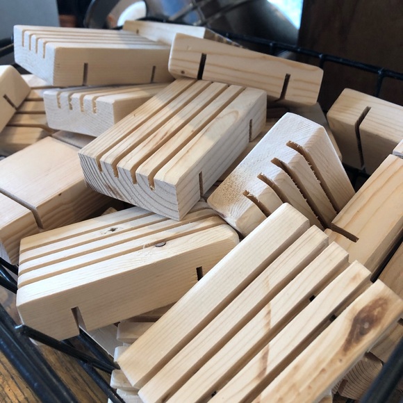 Solid Wood Handcrafted Soap Tray - Picture 5 of 6